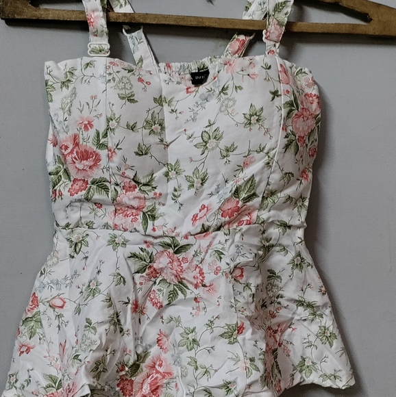 Tops - White floral strips top